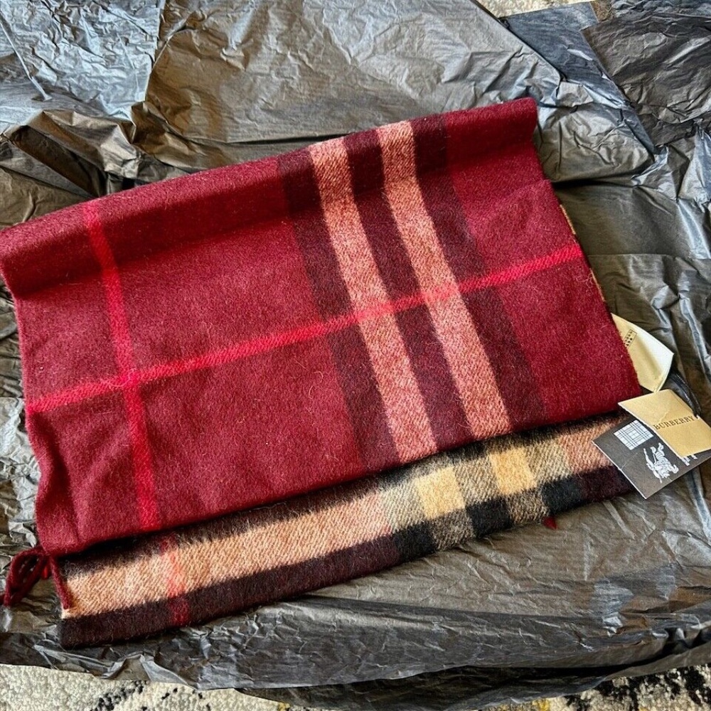 BURBERRY Claret Check Cashmere Scarf, 168x30 cm, Genuine, Authentic